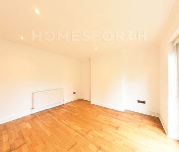 1 Bedroom Flat - Photo 3