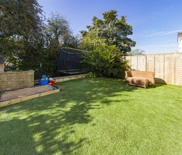 4 bedroom terraced house to rent - Photo 6