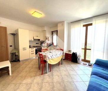 Monolocale in affitto - Photo 3