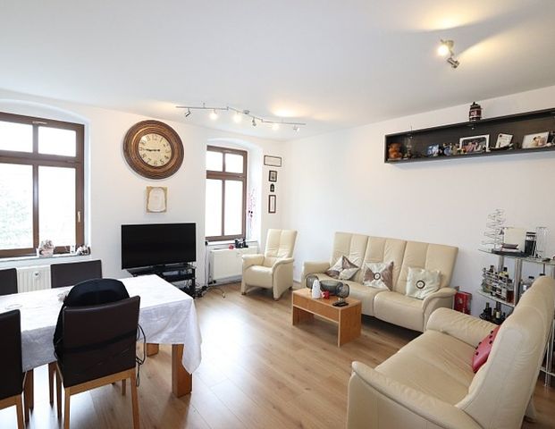 ERSTKLASSIG mit EINBAUKÜCHE & MÖBLIERT am SCHLOßTEICH - Foto 1