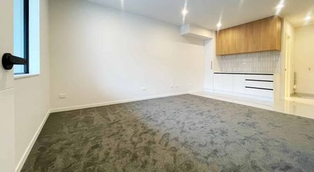 NEWLY BUILT 3 bedroom home in Westgate - Photo 4