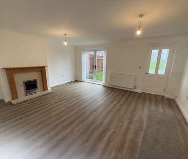 3 bedroom terraced house to rent - Photo 1