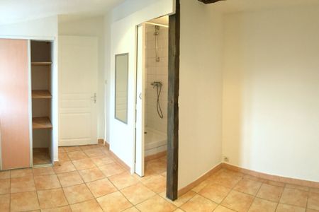 APPARTEMENT MARSEILLE 09 - 4pièce(s) - 61.75 m2 - Photo 2