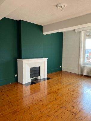 Location Appartement 3 pièces 133m² - Photo 1