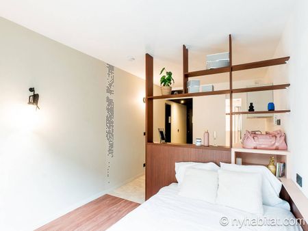 Logement à Paris, Location meublée - Studio T1 - Banlieues (PA-4972) - Photo 2