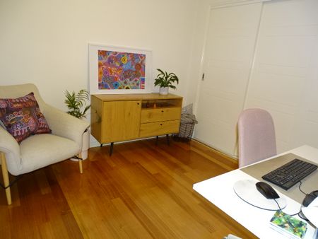 3/130 Daley Street, Glenroy, VIC 3046 - Photo 3
