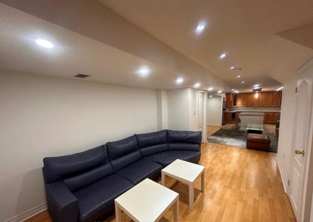 For Lease - 20 Maple Forest Drive Unit# Basement, Vaughan, Ontario - Photo 2