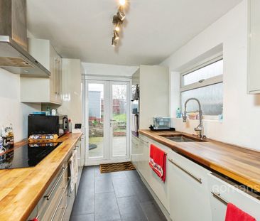 2 bedroom house to rent - Photo 3