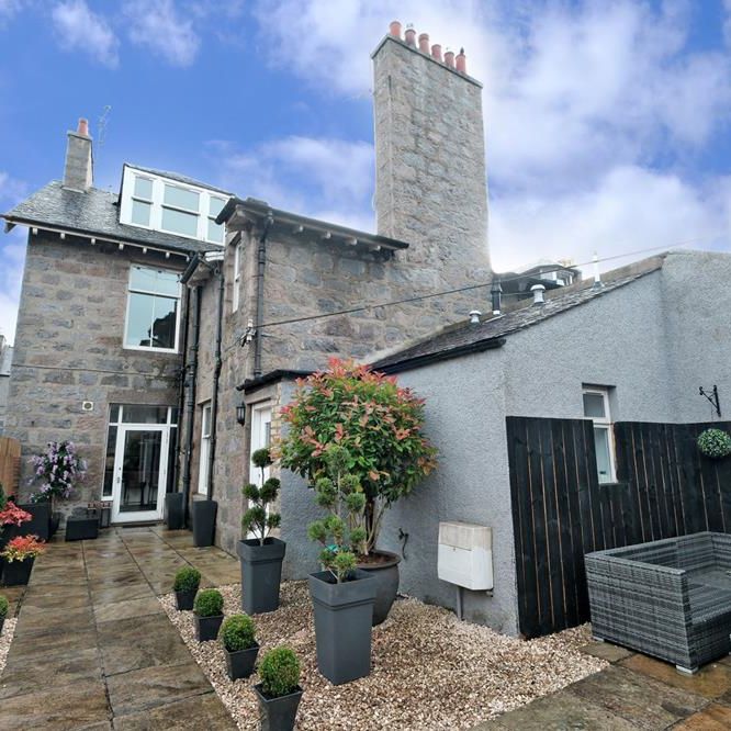 58 Polmuir Road - Photo 1