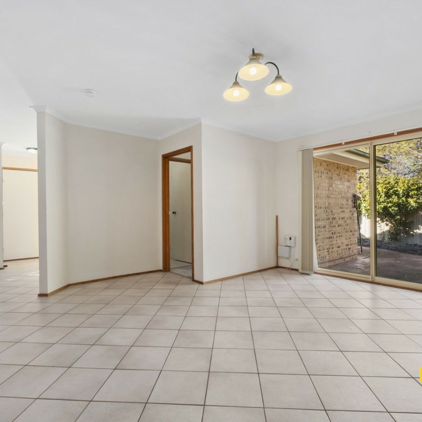 Good Sized Family Townhouse - Photo 1