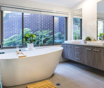 LARGE THREE BEDROOM ARCHITECTURALLY DESIGNED HOME - Photo 4