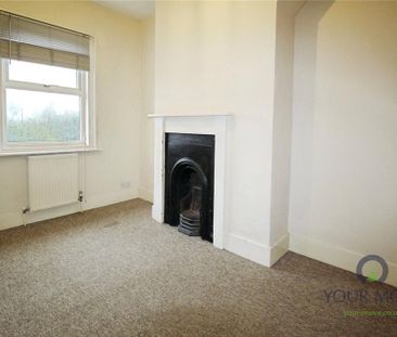 2 bedroom semi-detached house to rent - Photo 4