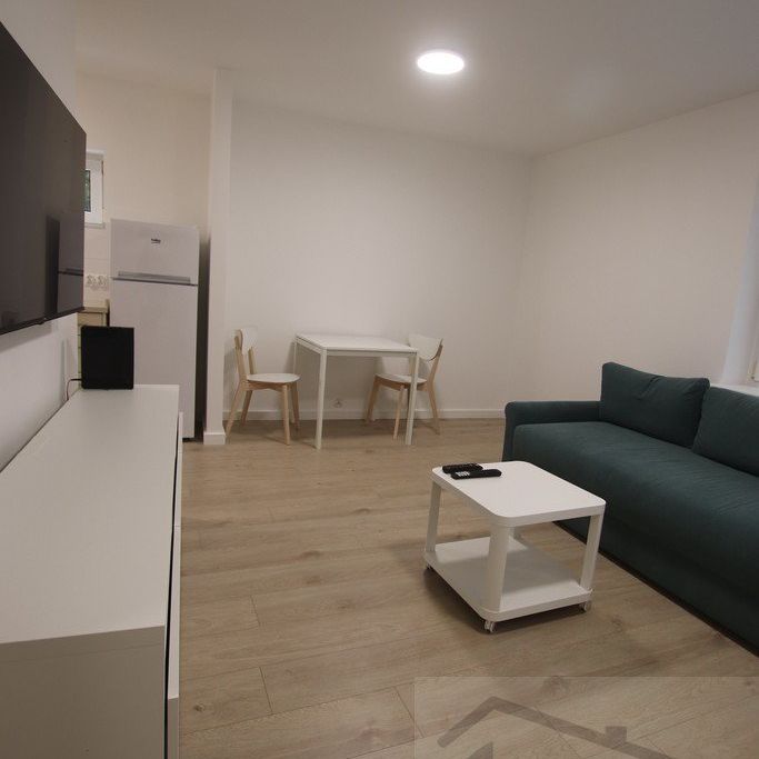 Na wynajem kawalerka na Pomorzanach. - Photo 1