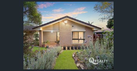 🏡 Right Next to Sunnybank Hills Shoppingtown! - Photo 5