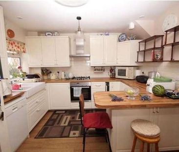 Leaholme Gardens, Slough, Berkshire, SL1 - Photo 6