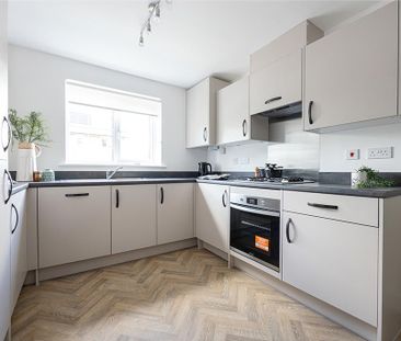 3 bedroom semi-detached house to rent - Photo 5