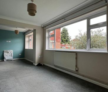 4 bedroom detached house to rent - Photo 3