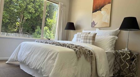 Charming Townhouse in Bayview - Photo 4