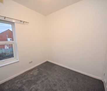 2 bed House - Terraced for Rent - Photo 3