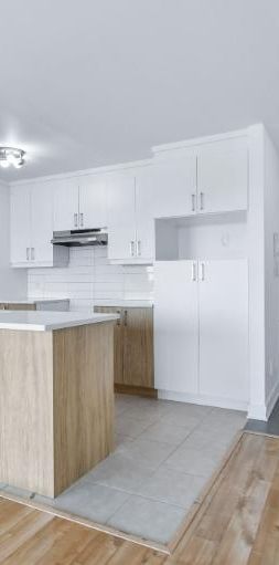 2 CH - 1 SDB - Lavaltrie - $1,355 /mo - Photo 1