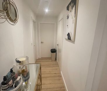 Room in a Shared Flat, London, HA0 - Photo 2