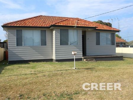 15 Brooks Street, Arcadia Vale - Photo 4