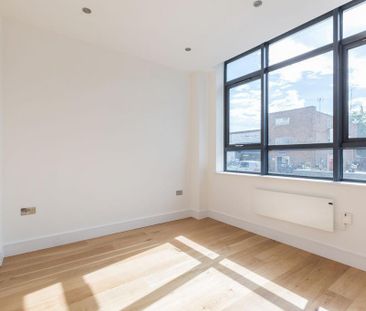 1 bedroom ground floor flat to rent - Photo 2