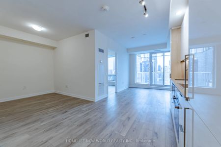 28 Freeland Street #2706 - Photo 2