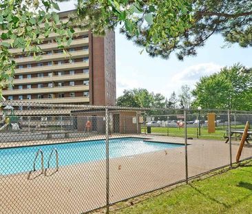For Lease - 3577 Derry Road Unit# 910, Mississauga, Ontario - Photo 5