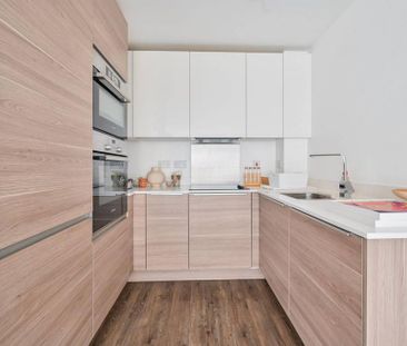 2 bedroom flat to rent - Photo 5