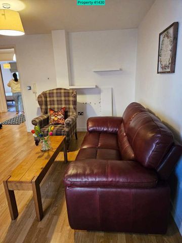2 bedroom flat to rent - Photo 5