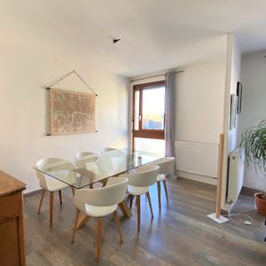 Location Appartement 4 pièces 89m² - Photo 2