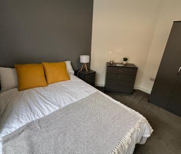 1 bedroom in a house share to rent - Photo 5