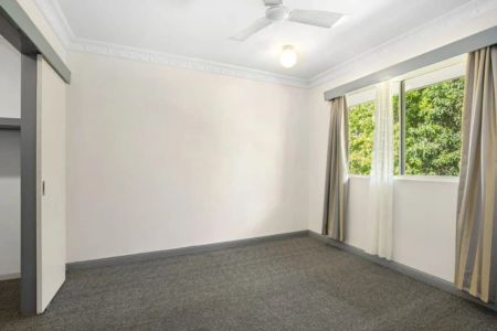 Welcome to Your Next Home - Photo 2