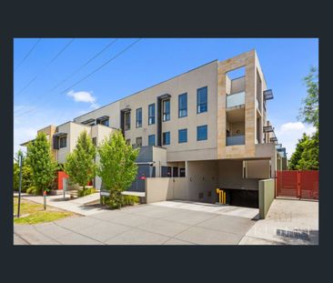 Fantastic Apartment in an Amazing Neighborhood - Photo 5