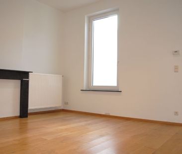 gezellige, gerenoveerde rijwoning te huur in centrum Tielt - Foto 4