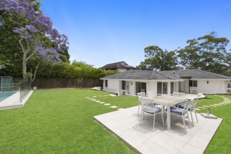 Renovated Family Home In Peaceful Pocket - Photo 2