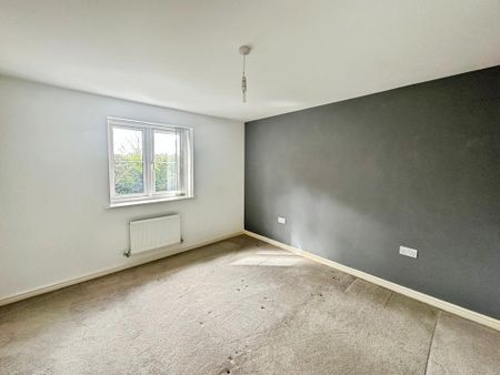 4 bedroom detached house to rent - Photo 5