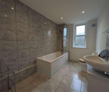 Stanhope Road, Strood, ME2 - Photo 1