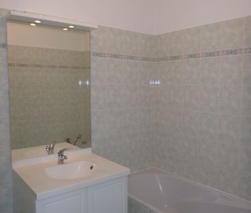 Location Appartement 2 pièces 55m² - Photo 1