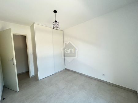 BEAU T3 MEUBLÉ, - Photo 2