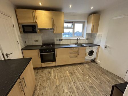 1 bedroom apartment to rent - Photo 4