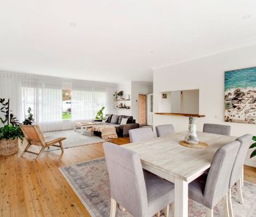Stylishly Renovated Family Home in Prime Location - Photo 3
