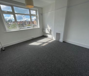 Kimberley Road, Bournemouth - Photo 4