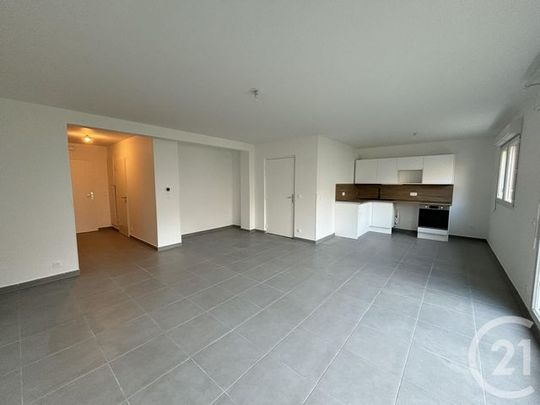 5 pièces - 111,31 m2 CHARTRES - 28 - Photo 1