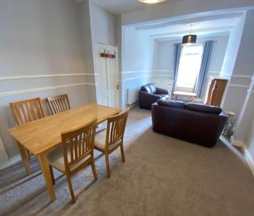 208 Donegall Avenue, Belfast, BT12 6LY - Photo 1
