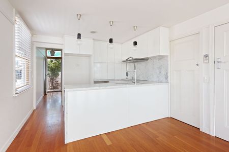 37 Tribe Street, South Melbourne - Photo 4