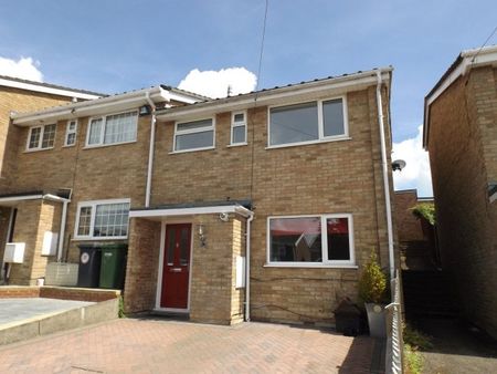 Bodycoats Road, Chandlers Ford - Photo 3
