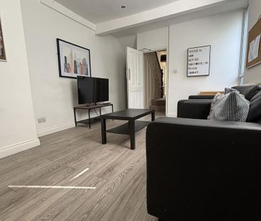 6 bedroom terraced house to rent - Photo 6