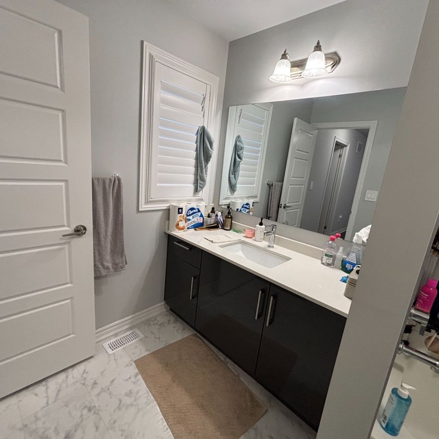 For Lease - 1480 Kitchen Court Unit# UPPER, Milton, Ontario - Photo 1